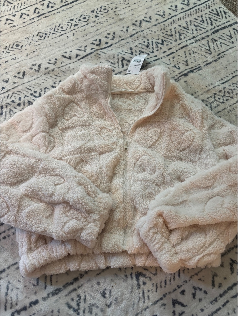 Lush Women's XS Light Pink Fuzzy Heart Pattern Zip-Up Jacket